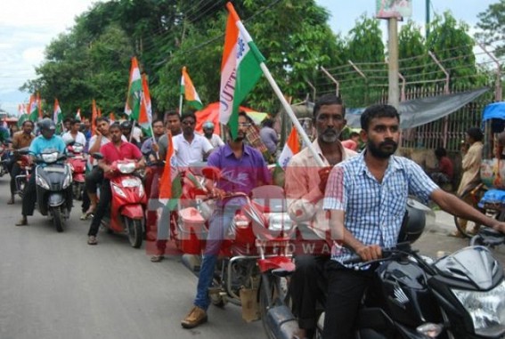 TMC hoist bike rally amidst acute crisis of petrol in the state ahead of Mamata Banerjeeâ€™s arrival, violate traffic rules, TMC VP Mukul Roy claims â€˜there are no rules for political ralliesâ€™